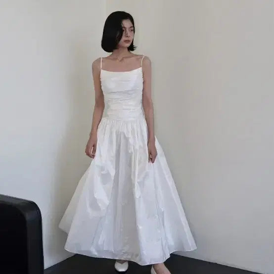 [BUNJANG] Fomaisis Taffeta Loose Camisole Dress / 포마이시스 타프 루즈 캐미솔 드레스