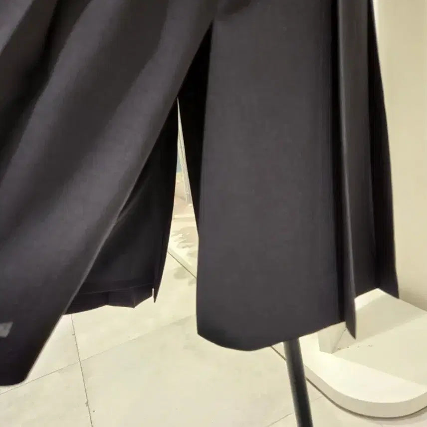 [BUNJANG] It MICHAA Pleated Skirt / 잇미샤 플리츠 스커트 택달린 새상품