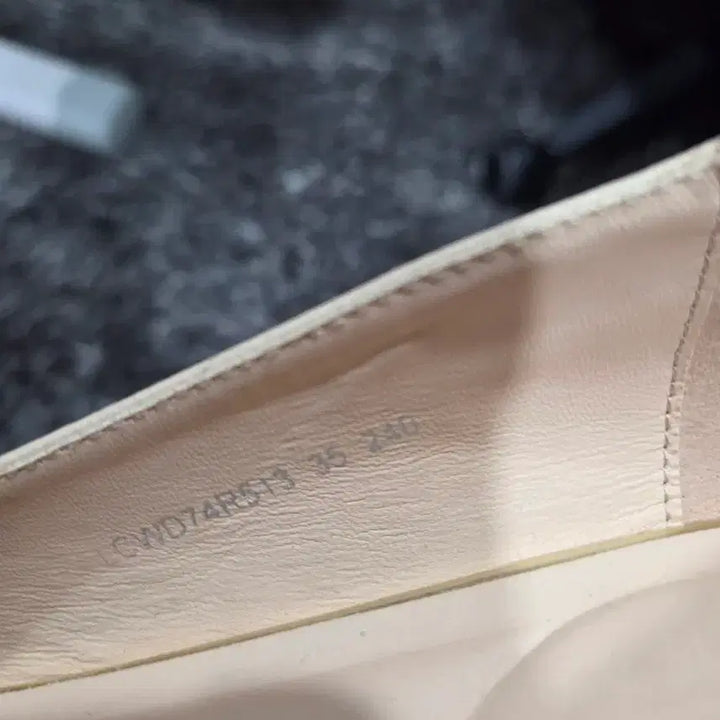 [BUNJANG] Elcanto Cubic Strap Heels / 엘칸토큐빅스트랩구두