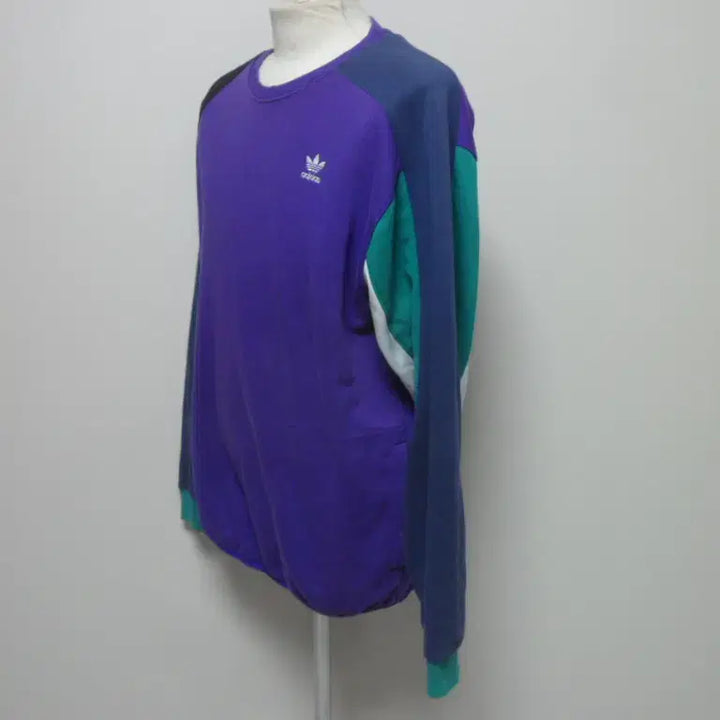 [SOLD OUT] (무료배송) 아디다스/남성/춘추/순면/맨투맨 티셔츠/105(XL)상태좋음