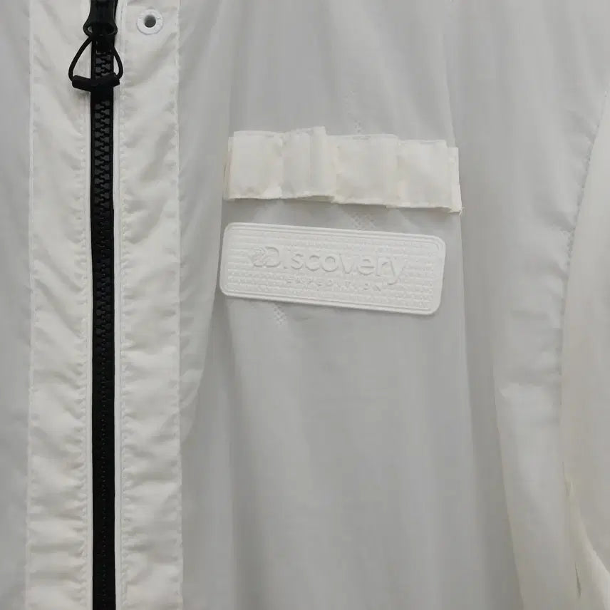 [BUNJANG] Discovery Windbreaker Jacket (Size 100) / 4197 디스커버리 바람막이 100