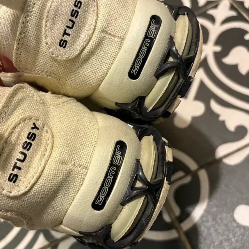 [BUNJANG] Stussy X Nike Spiridon Cage 2 Sneakers / 정품 스투시X나이키 스피리돈 케이지 2