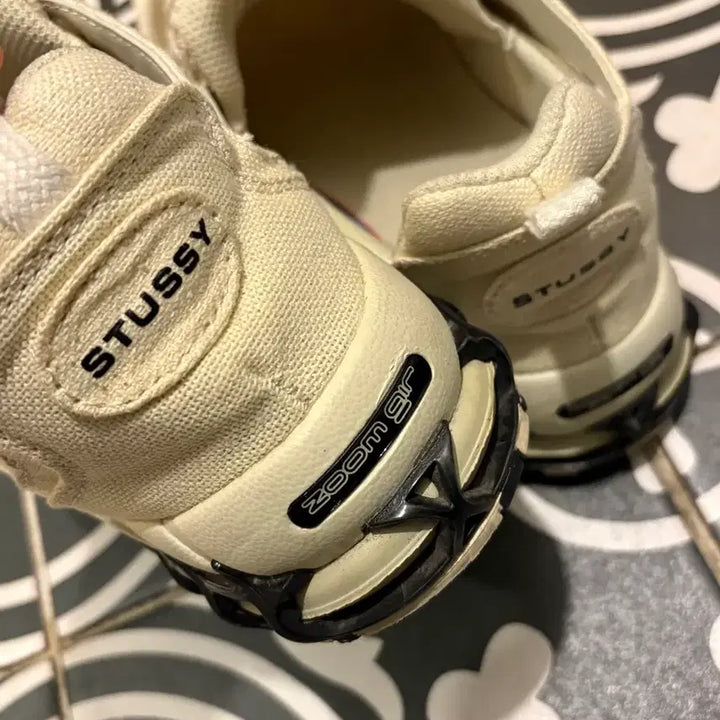 [BUNJANG] Stussy X Nike Spiridon Cage 2 Sneakers / 정품 스투시X나이키 스피리돈 케이지 2