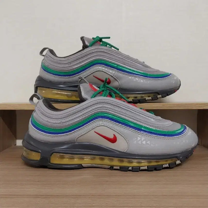 [BUNJANG] Nike Air Max 97 Nintendo 64 Sneakers (275) / 남성 나이키 에어맥스 97 닌텐도64 운동화 (275)