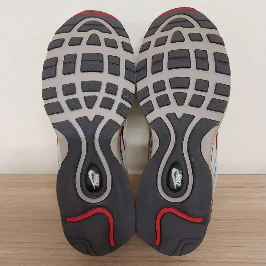 [BUNJANG] Nike Air Max 97 Nintendo 64 Sneakers (275) / 남성 나이키 에어맥스 97 닌텐도64 운동화 (275)