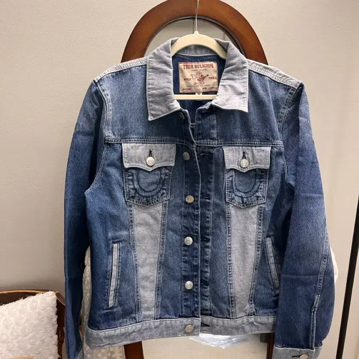 [BUNJANG] True Religion Reverse Two-Tone Denim Jacket / [새상품/미국] 트루릴리전 투톤 데님 자켓 M (리버스트러커700781)