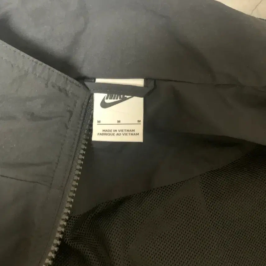 [BUNJANG] Nike Windbreaker Jacket (DQ5200) / 니이키 바람막이 자켓(dq5200)