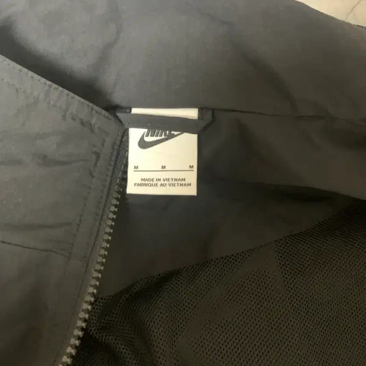 [BUNJANG] Nike Windbreaker Jacket (DQ5200) / 니이키 바람막이 자켓(dq5200)