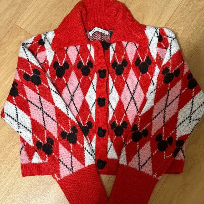 [BUNJANG] Zara Mickey Mouse Cardigan M / 자라 미키마우스 가디건 M