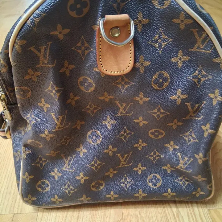 [BUNJANG] Travel Bag / 가방 여행등 간편하게 사용하세요 사이즈넉넉해 편하게 보세요 50000