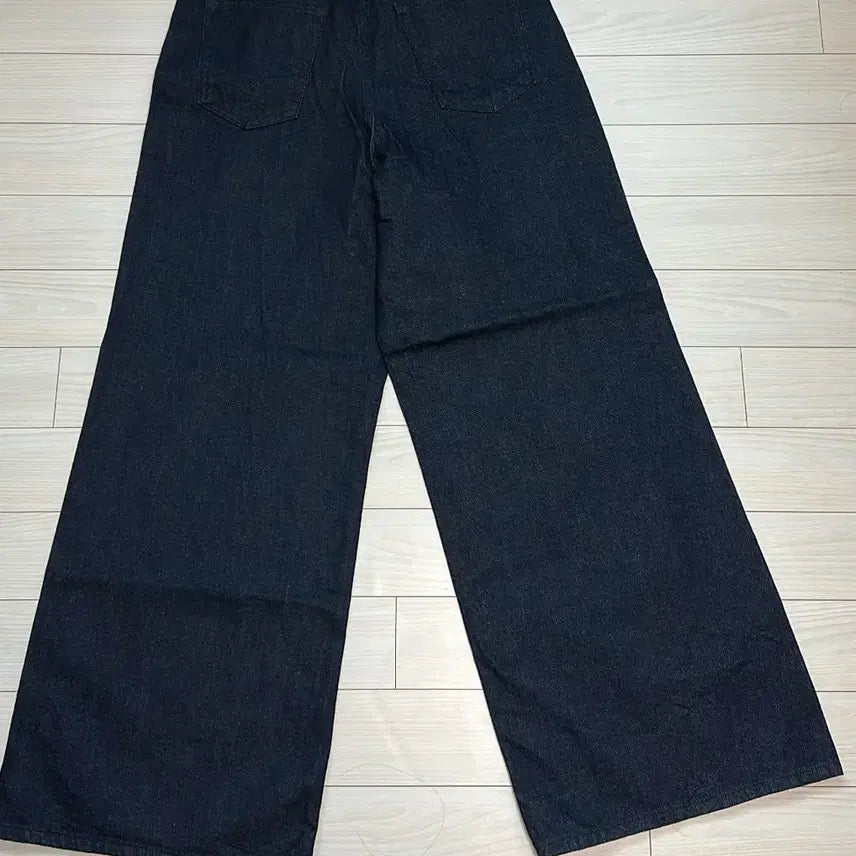 [SOLD OUT] 엘무드 바넬 와이드 데님 다크 인디고 46사이즈