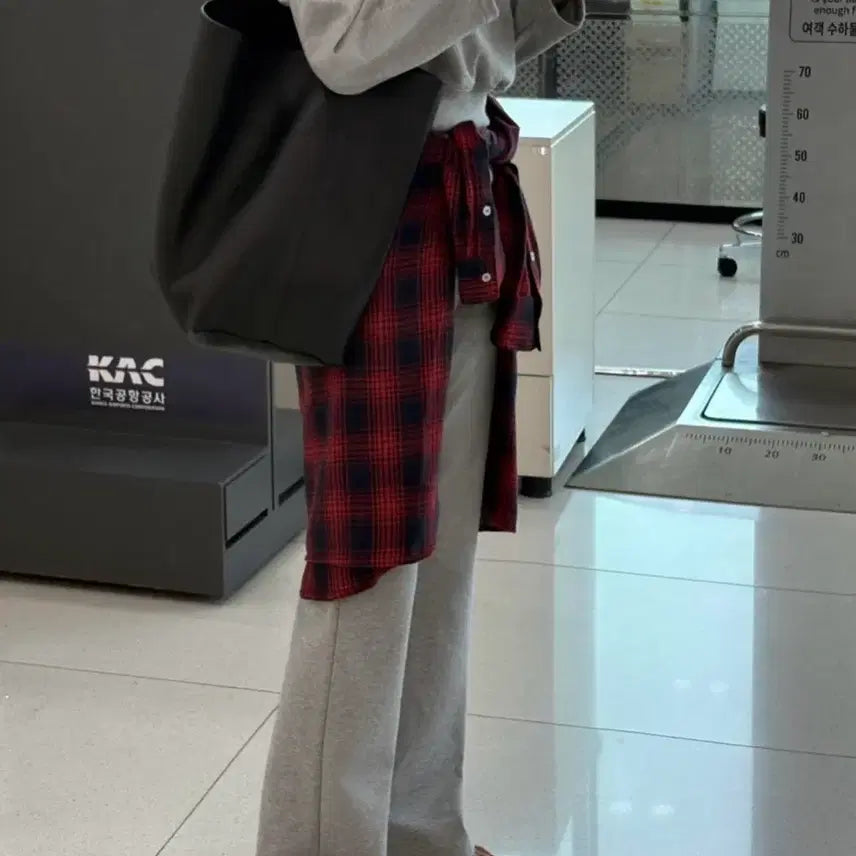 [BUNJANG] Ohmu Sweatpants Bootcut Gray Short S / 오뮤 스웻팬츠 부츠컷 그레이 숏S
