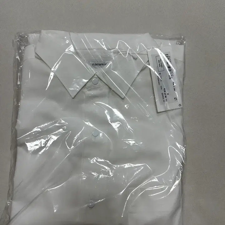 [SOLD OUT] [M] 나나미카 윈드셔츠 새제품