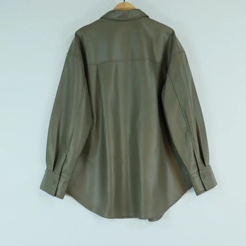 [BUNJANG] Eco-Leather Oversized Shirt Jacket / 그레이 에코레더 셔츠 자켓 오버핏 레더셔츠 간절기 아우터