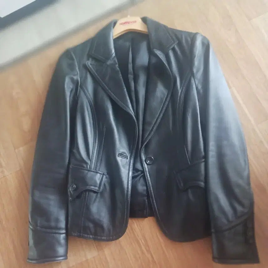 [BUNJANG] Black Leather Women&