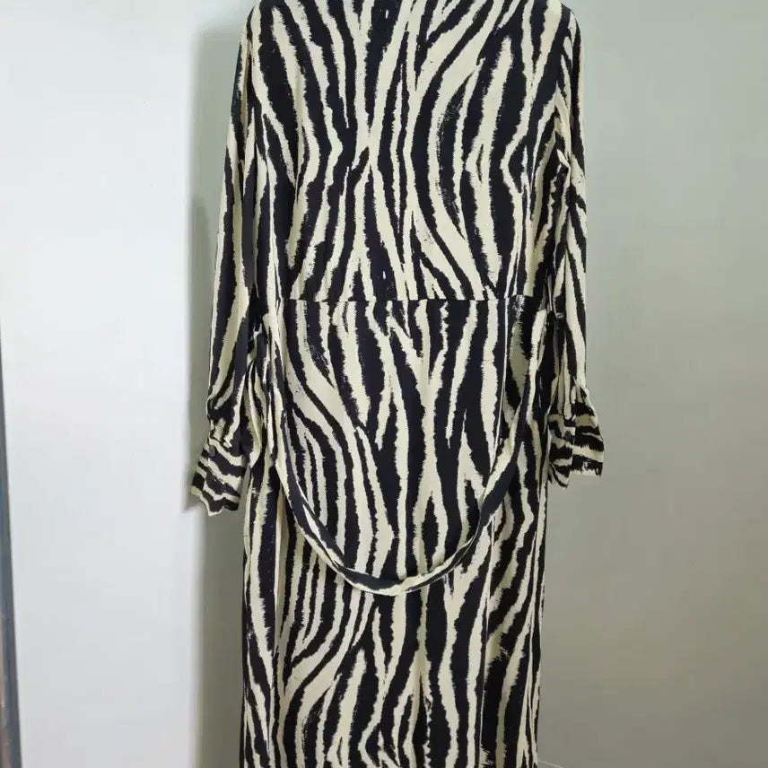 [BUNJANG] Massimo Dutti Zebra Long Dress Size 38 / 마시모두띠 지브라 롱 원피스 38 (새상품)