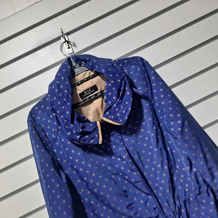 [BUNJANG] Wardrobe Styling Blue Dot Jumper / 여성 블루 도트 점퍼66/옷장꾸미기