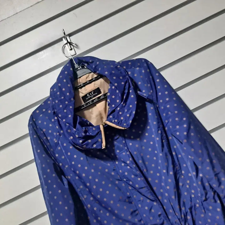 [BUNJANG] Wardrobe Styling Blue Dot Jumper / 여성 블루 도트 점퍼66/옷장꾸미기