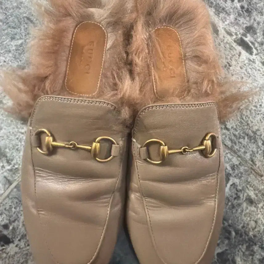 [BUNJANG] Gucci Fur Mule Slippers / 구찌 털 뮬 슬리퍼