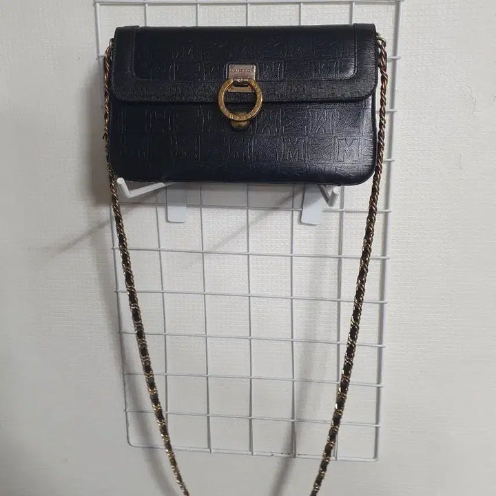 [BUNJANG] Metrocity Chain Crossbody Bag / 메트로시티 체인 크로스백