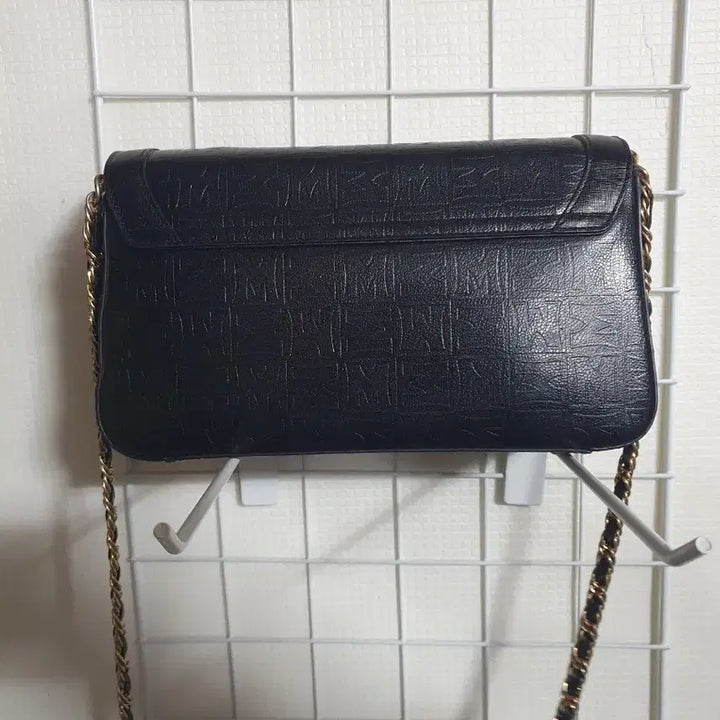 [BUNJANG] Metrocity Chain Crossbody Bag / 메트로시티 체인 크로스백