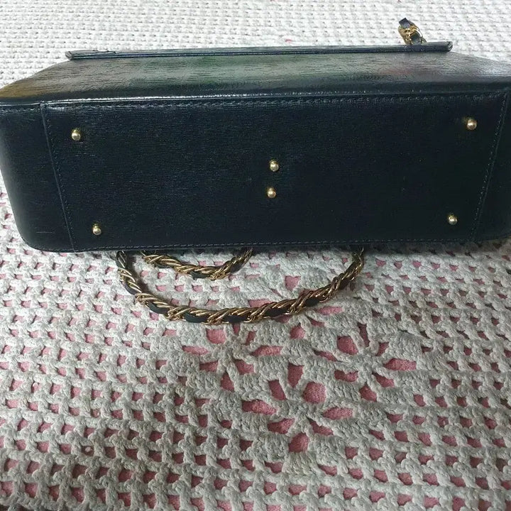 [BUNJANG] Metrocity Chain Crossbody Bag / 메트로시티 체인 크로스백