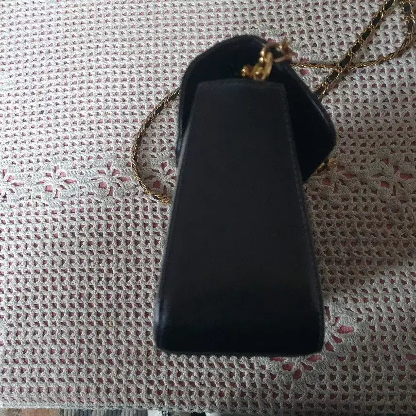 [BUNJANG] Metrocity Chain Crossbody Bag / 메트로시티 체인 크로스백