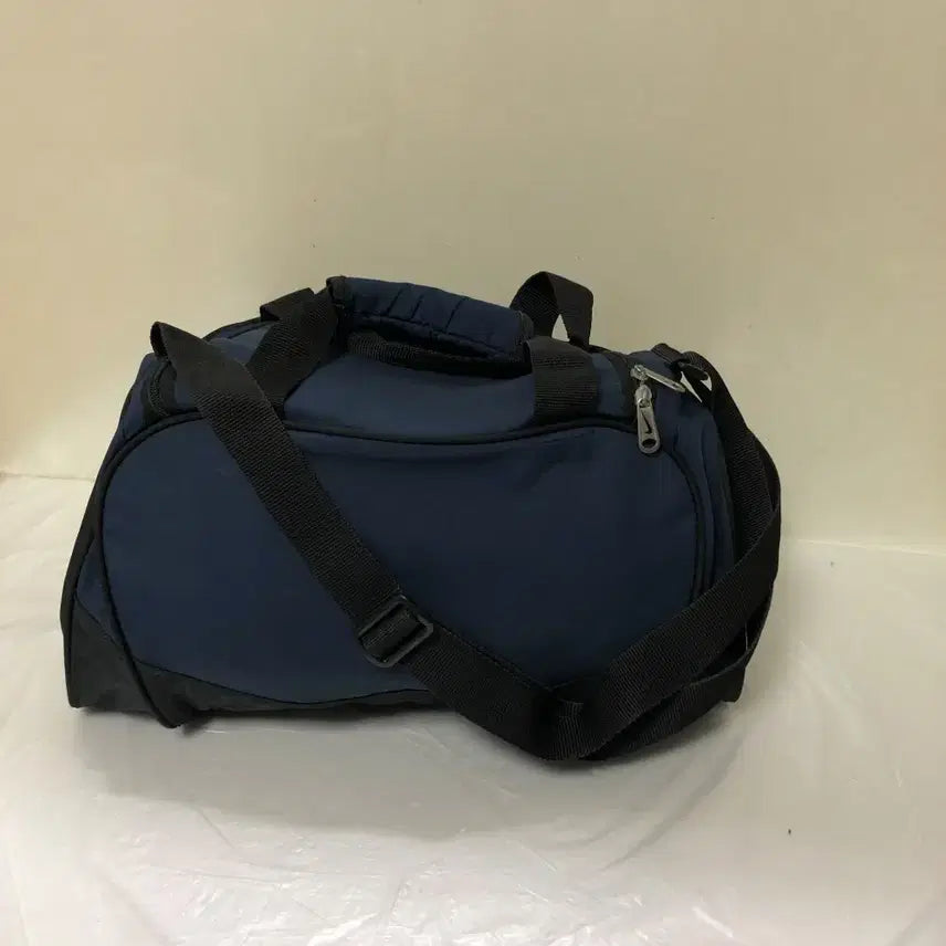 [BUNJANG] Nike Duffel Crossbody Bag / 나이키 더플백 크로스백@9945