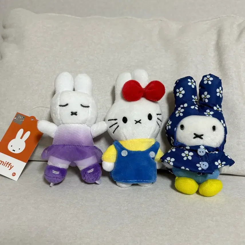 [BUNJANG] Miffy &amp; Hello Kitty 3-Piece Bundle Set Keyring / 3종 일괄 미피 인형 키링 헬로키티미피