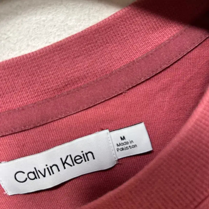 [BUNJANG] Calvin Klein Logo T-shirt (M) / 캘빈클라인 로고 반팔 티셔츠 M