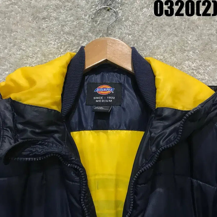 [BUNJANG] Dickies Navy Yellow Padded Jumper M / 디키즈 네이비 옐로우 패딩 점퍼 M