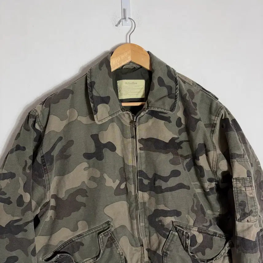 [SOLD OUT] FreeBase 카모플라쥬 밀리터리 자켓(L)