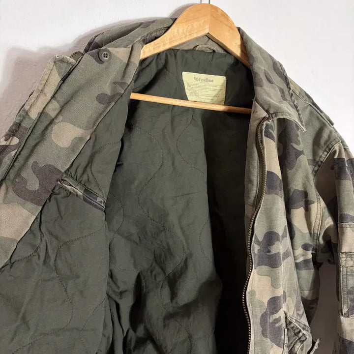 [SOLD OUT] FreeBase 카모플라쥬 밀리터리 자켓(L)
