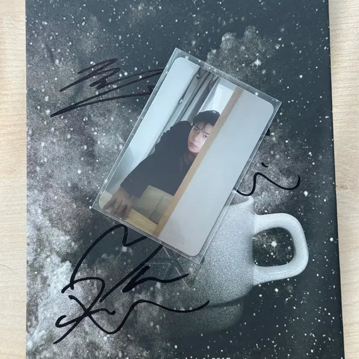 [SOLD OUT] EXO 2017 겨울 스페셜 앨범 친필 사인