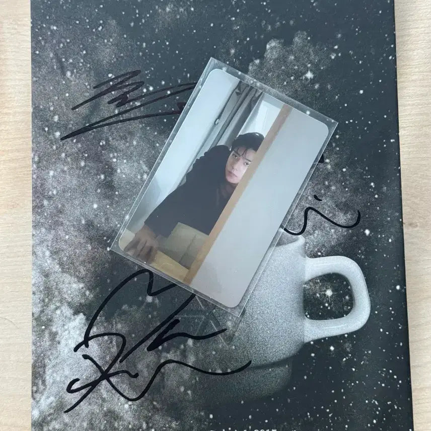 [SOLD OUT] EXO 2017 겨울 스페셜 앨범 친필 사인
