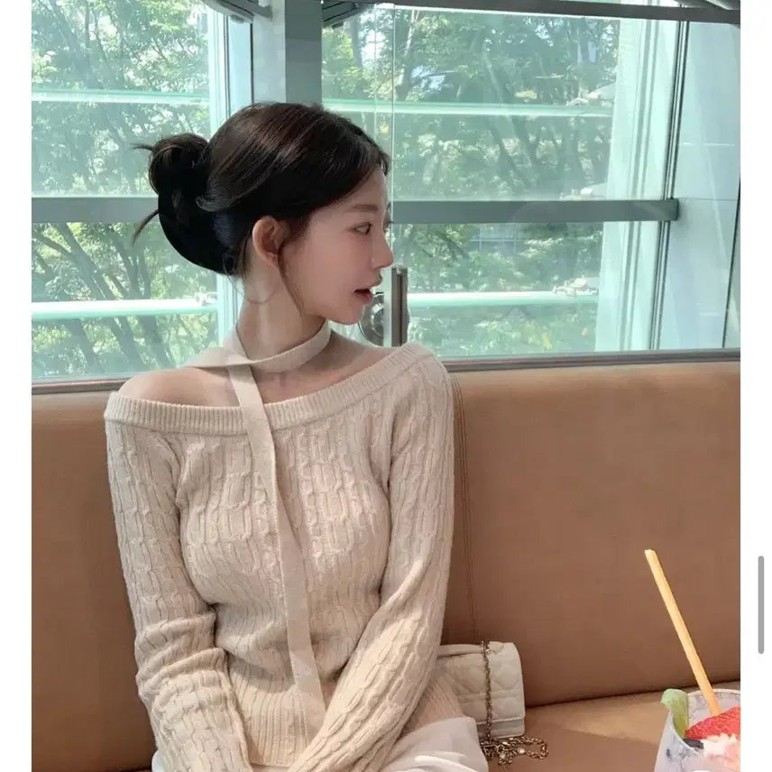 [BUNJANG] Zhenio Cinnamon Cable Knit Beige Sweater / 제니오 시나몬 케이블 니트 베이지