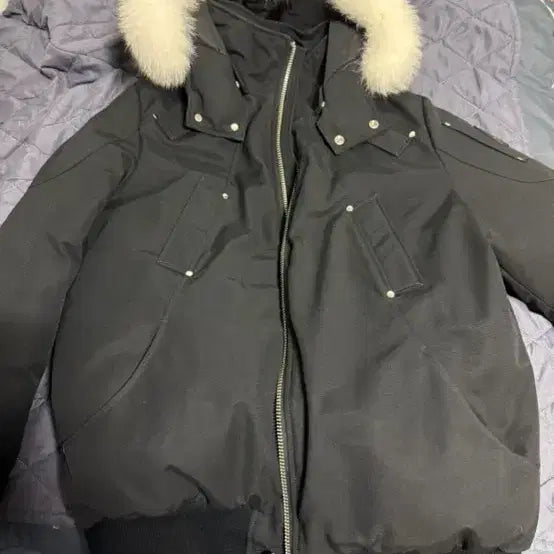 [BUNJANG] Moose Knuckles Ballistic Bomber Down Jacket White Fur / 무스너클 발라스틱 붐버 패딩 화이트퍼