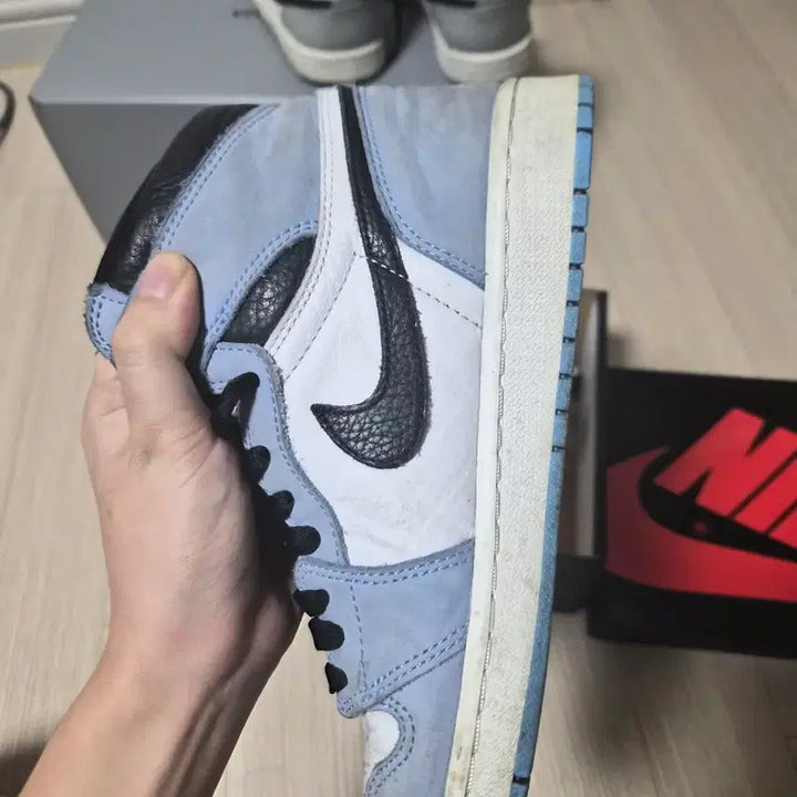 [BUNJANG] Jordan University Blue Sneakers / 조던 유니버시티블루