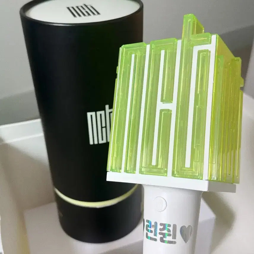 [BUNJANG] NCT Official Lightstick / 엔시티 구 응원봉 판매