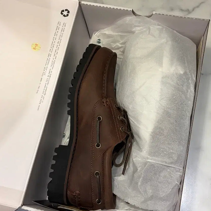 [SOLD OUT] 팀버랜드 x 디스이즈네버댓 3 아이 어센틱 보트 슈즈 브라운 260