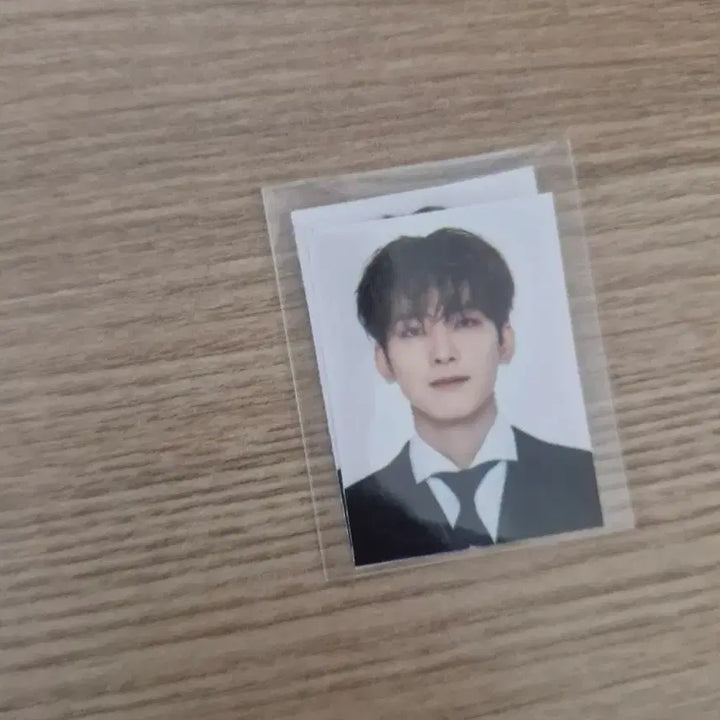 [BUNJANG] Seventeen Jeon Wonwoo Photocard Bundle / 전원우 증사2장+비공굿 판매(세븐틴)