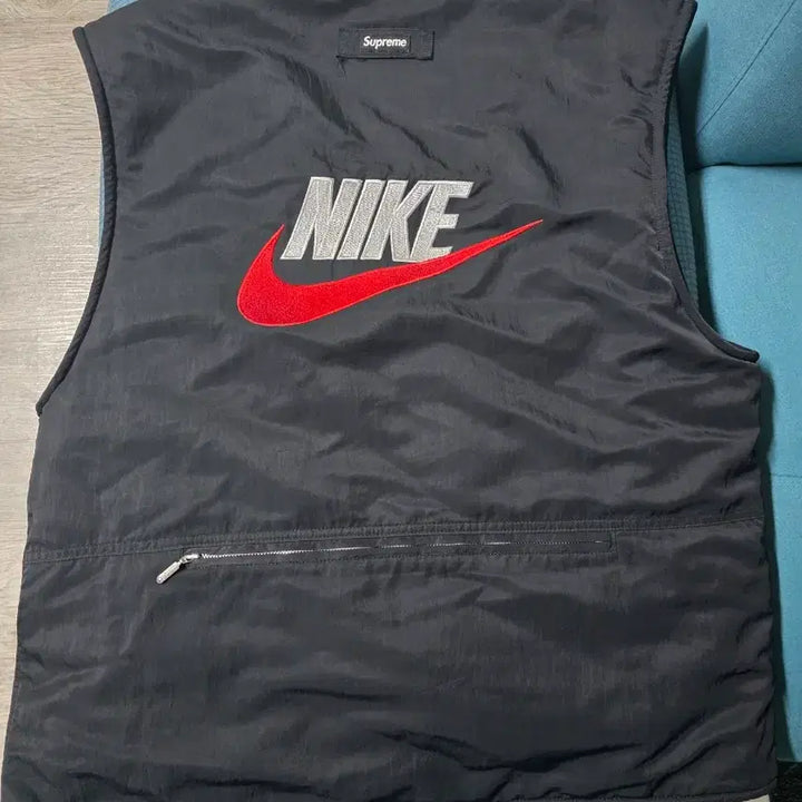 [BUNJANG] Supreme Nike Reversible Vest - Black / 택포)GD착샷 18fw 슈프림 나이키 리버시블 베스트 M사이즈 블랙