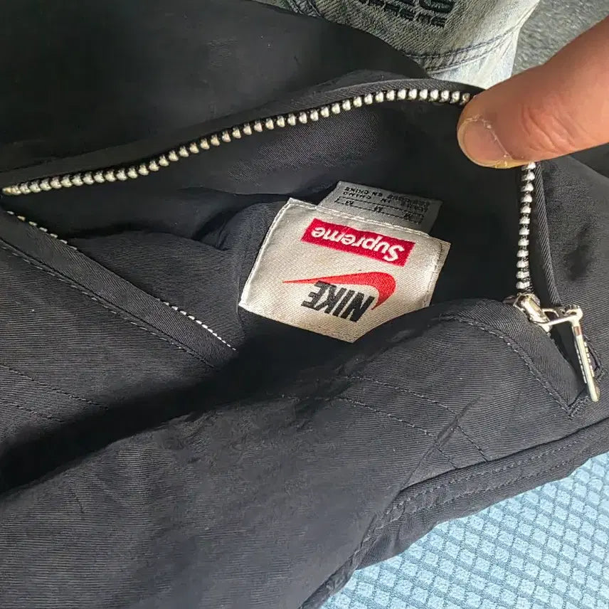 [BUNJANG] Supreme Nike Reversible Vest - Black / 택포)GD착샷 18fw 슈프림 나이키 리버시블 베스트 M사이즈 블랙