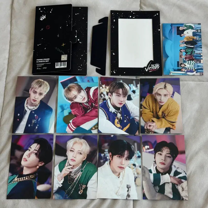[BUNJANG] Stray Kids SKZOO Pop-Up MD Paper Frame &amp; Photo Set / 스트레이키즈 스키주 팝업 엠디 페이퍼 프레임 &amp; 포토 세트