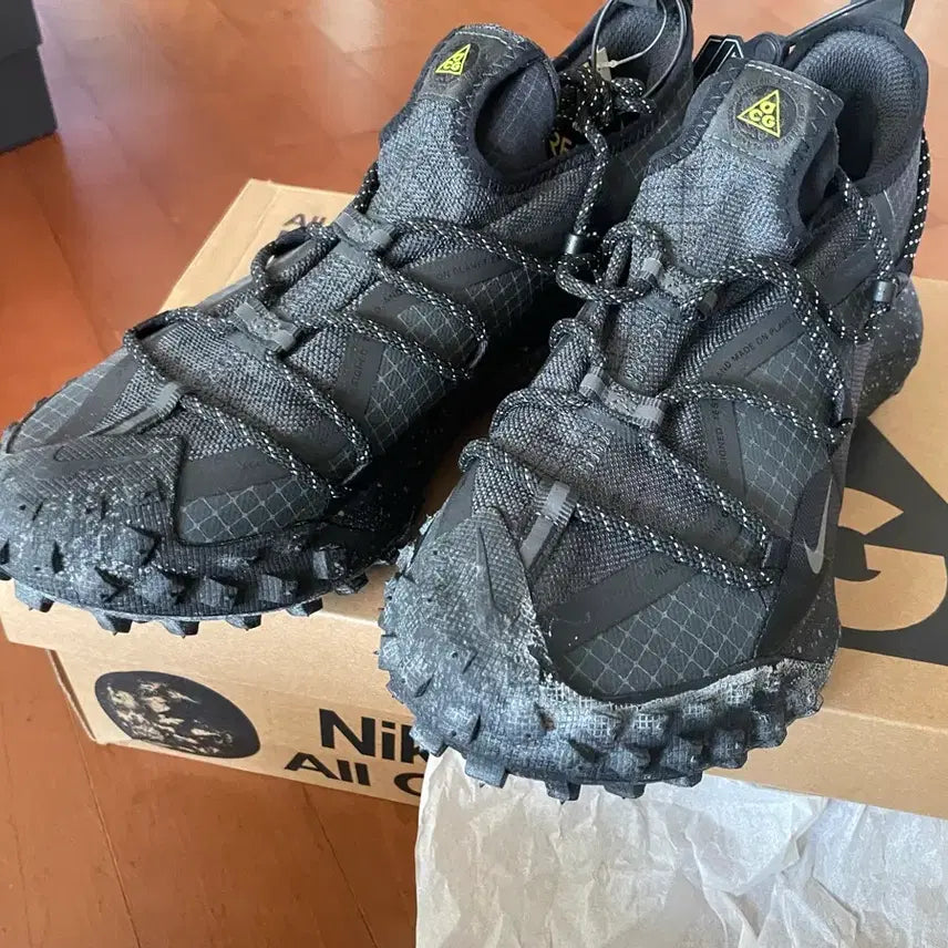 [SOLD OUT] 나이키 ACG 마운틴 플라이 로우 GTX SE 275 새제품
