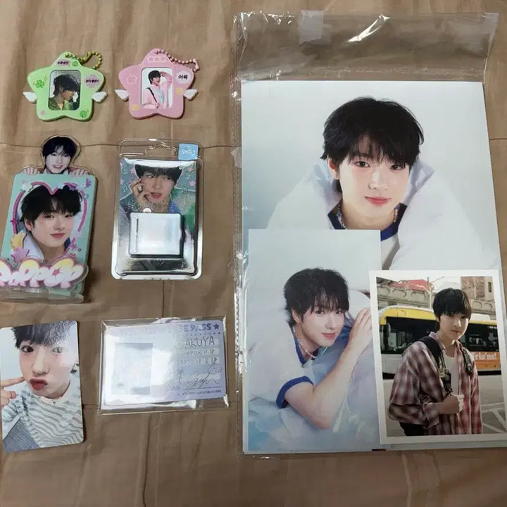[BUNJANG] NCT WISH Sakuya Bundle Set Goods / 엔시티위시 사쿠야 굿즈 일괄판매 (아크릴스탠드, 스미니)