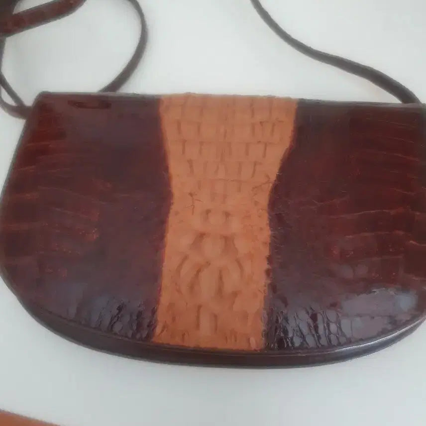 [BUNJANG] Crocodile Leather Shoulder/Cross Bag / 크로커다일 악어 가죽  숄더백/크로스백
