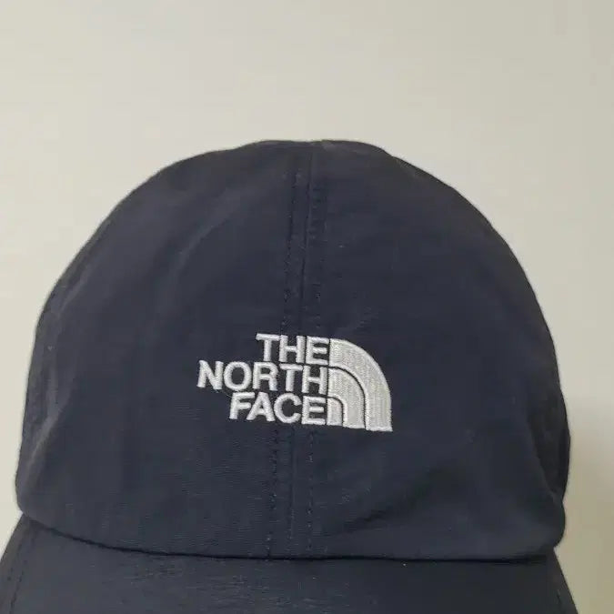 [SOLD OUT] [58]THENORTHFACE노스페이스 블랙 캠핑등산낚시 나일론볼캡 58