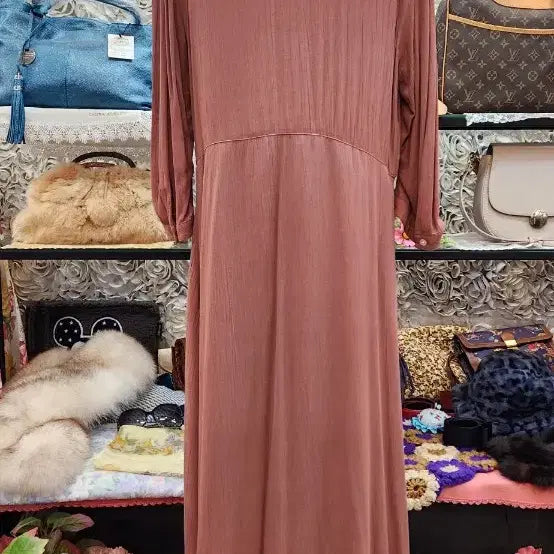 [BUNJANG] Uniqlo Long Dress (Size 66-77) / 얌전한 롱원피스(유니클로)(66~77)