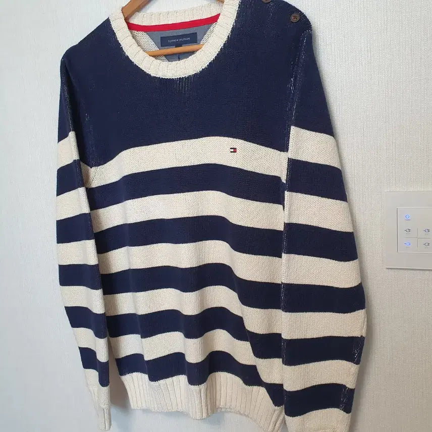 [BUNJANG] Tommy Hilfiger Striped Knit Long Sleeve T-shirt / 백화점완벽새상품)타미힐피거 스트라이프 니트 긴팔티 L